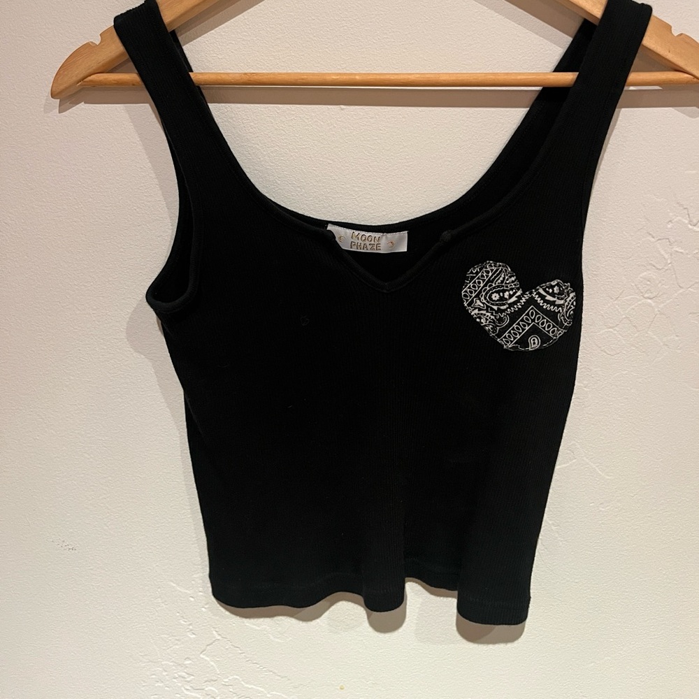 Vintage crop tank top with paisley patch
